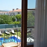 Fehmi Bey Otel 2*