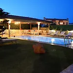 Otel Fehmi Bey