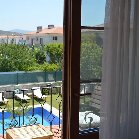 阿拉恰特酒店 酒店 2*